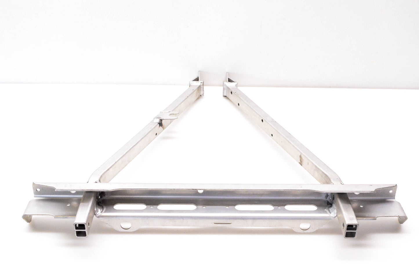 Aftermarket 518324739 Support Bracket NOS