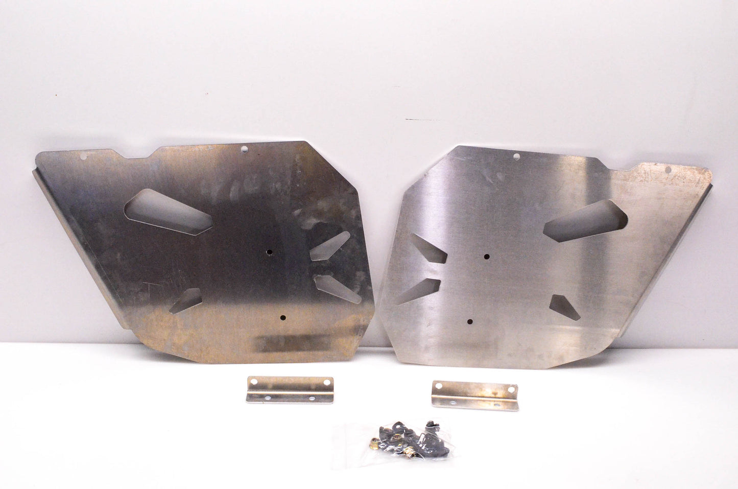 Aftermarket 715000283 Skid Plate Kit NOS
