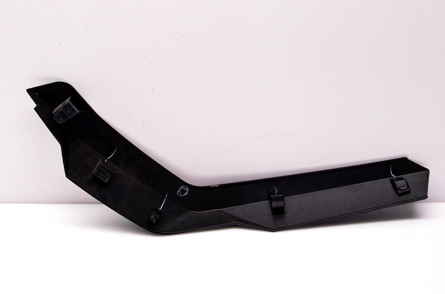Aftermarket 705003918 Mudguard NOS