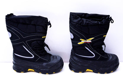 New Aftermarket 4441942390 Teen Size 4 X-Team Boots NOS