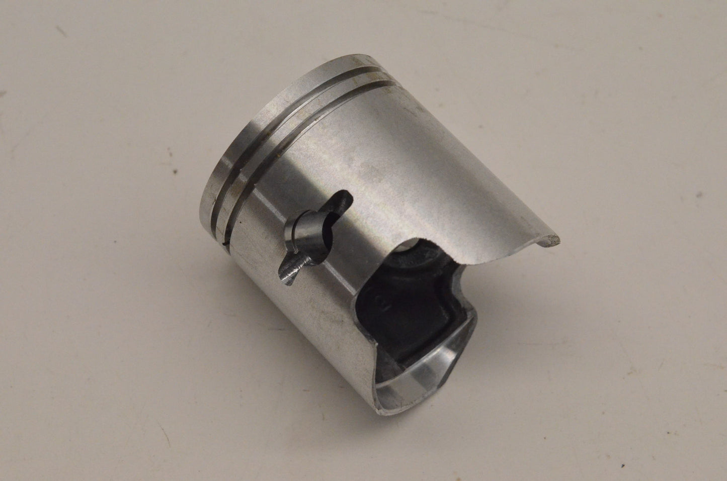 New OEM Arctic Cat 0691-927 Piston 750G NOS