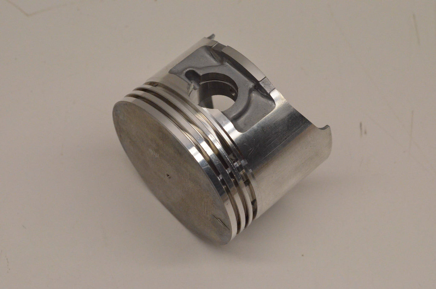 New OEM Arctic Cat 0691-496 Piston 1800G 2200G 2500G 2500GD AC2500GD NOS