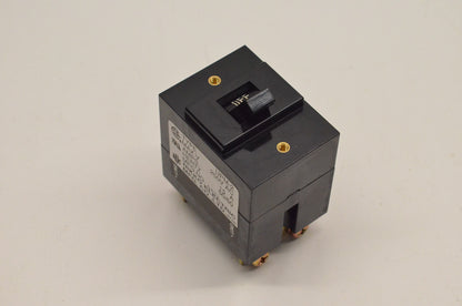 New OEM Arctic Cat 0691-207 Circuit Breaker 15A 4000GD NOS