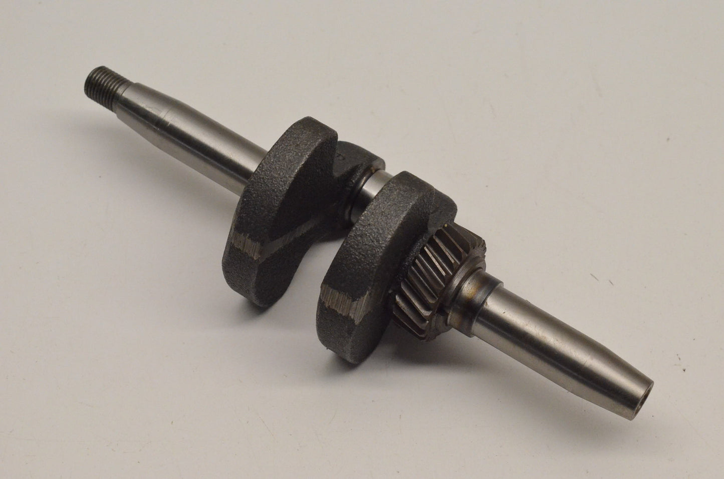 New OEM Arctic Cat 0693-810 Crankshaft NOS
