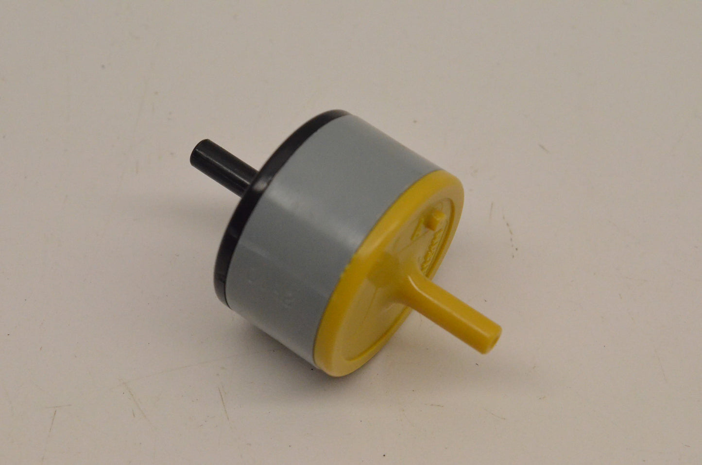 New OEM Arctic Cat 0693-468 Vacuum Transmitting Valve 4000GD NOS