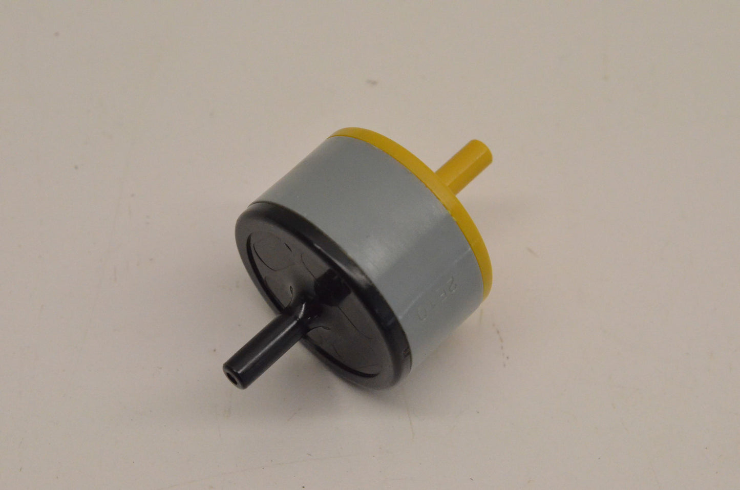 New OEM Arctic Cat 0693-468 Vacuum Transmitting Valve 4000GD NOS