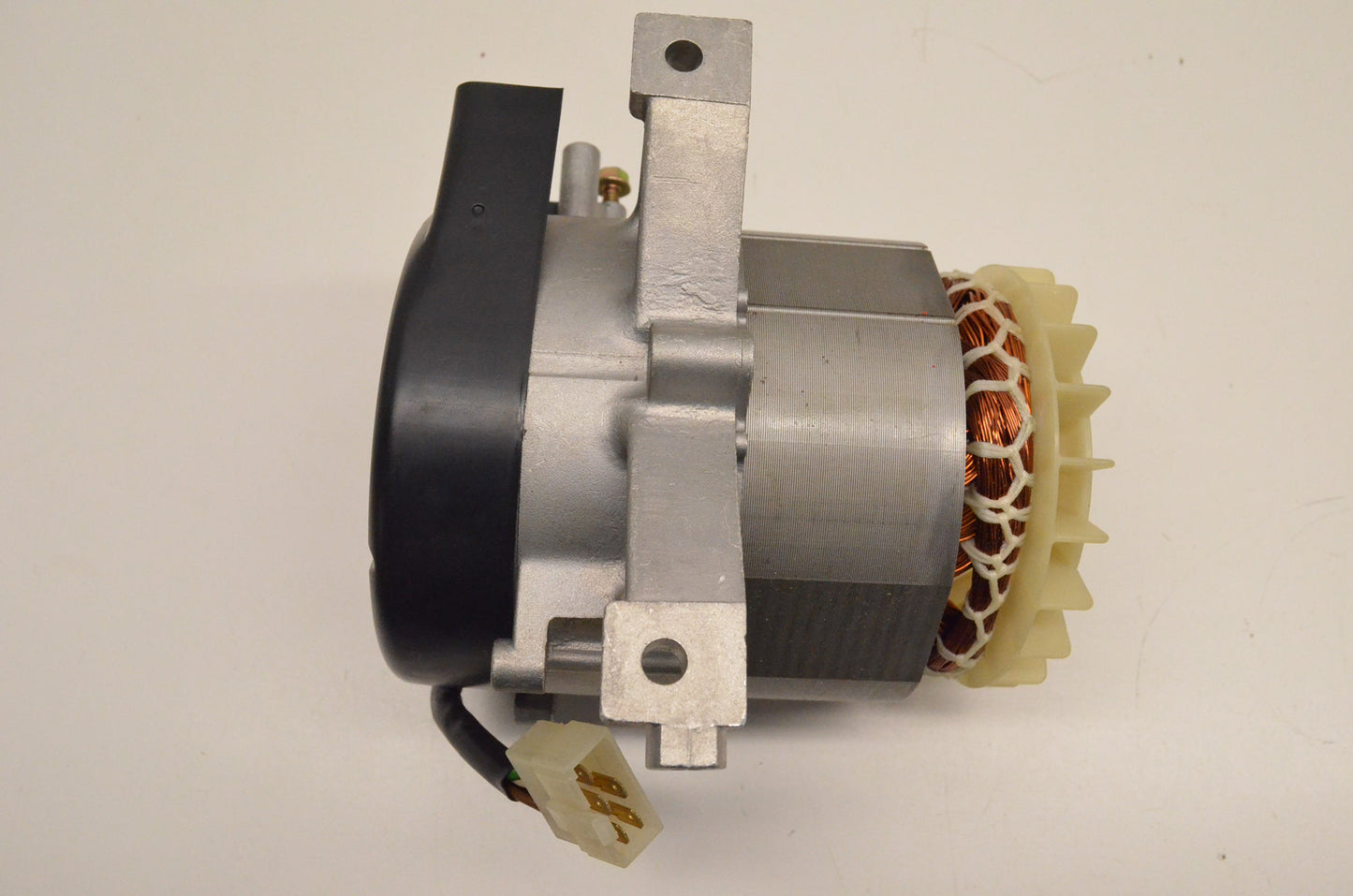 New OEM Arctic Cat 0691-690 Generator Assembly 120v, 60hz NOS