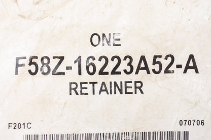 New OEM Ford F58Z16223A52A Retainer Kit NOS