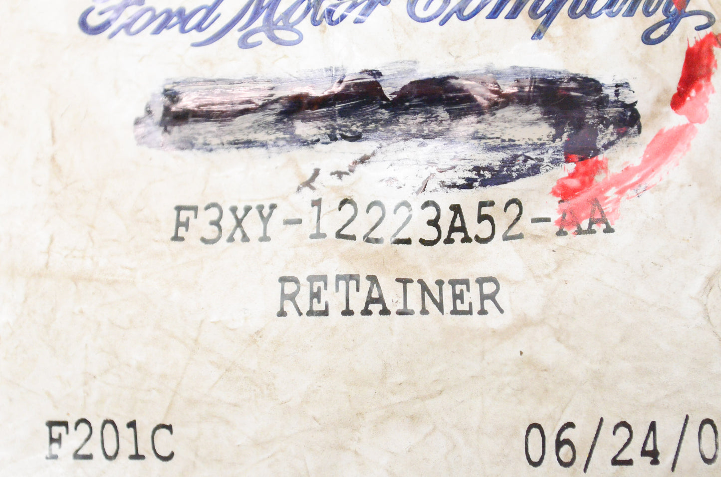 New OEM Ford F3XY12223A52AA Retainer NOS