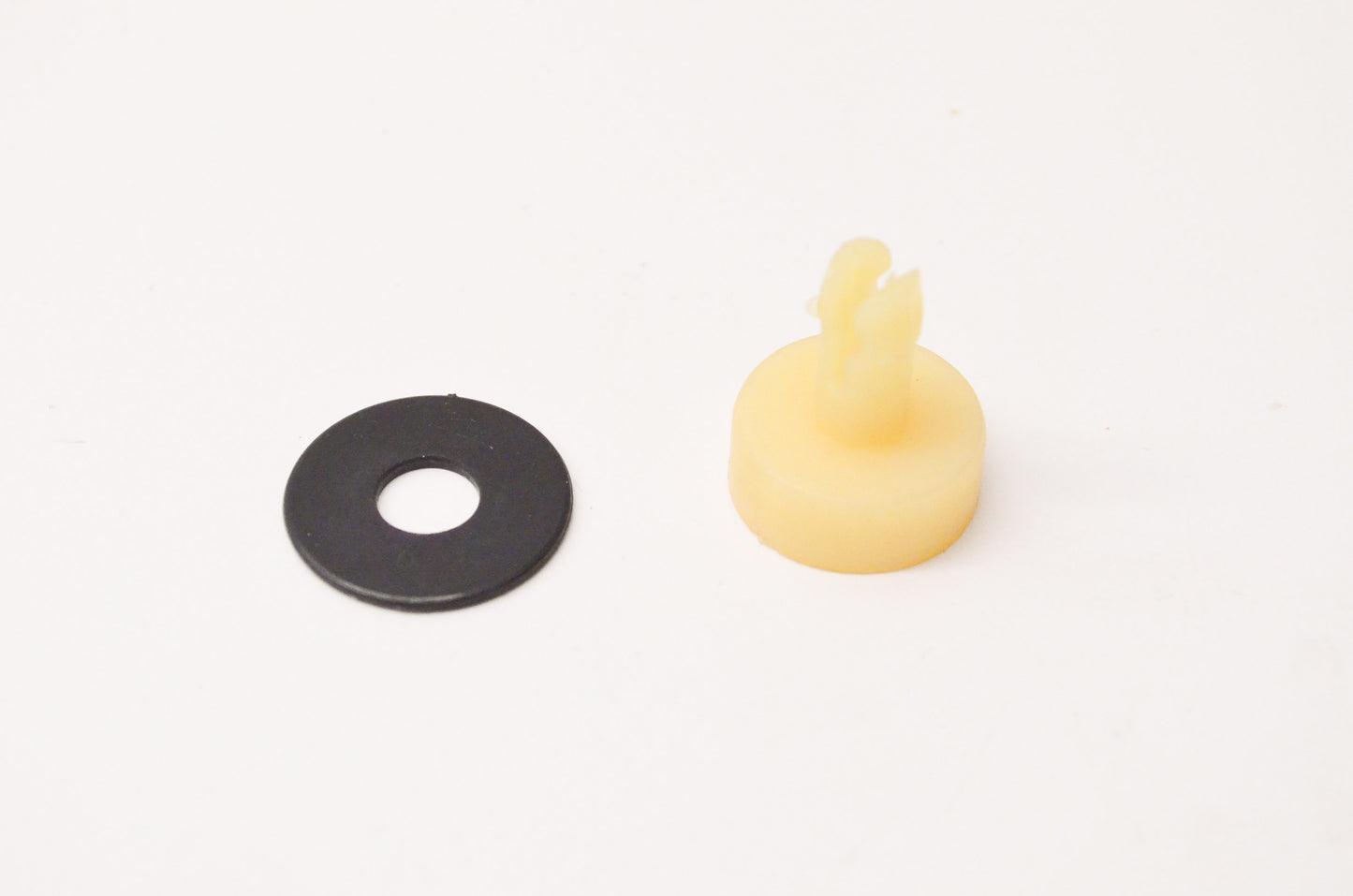 New OEM Ford C4SZ6321801A Bushing & Washer NOS