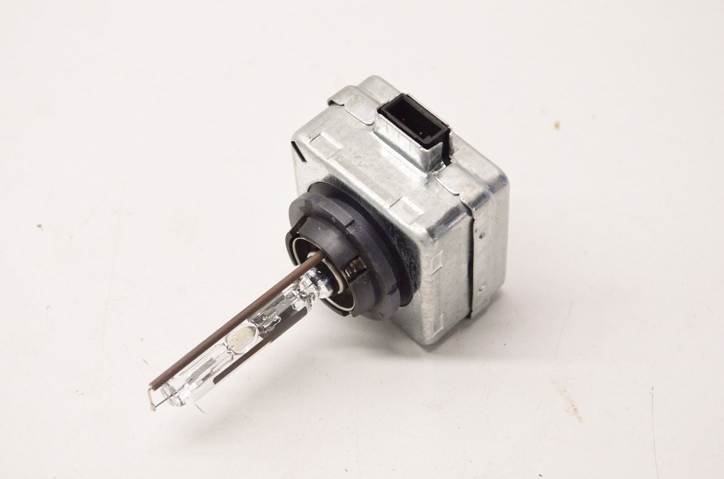 New OEM Ford 2U5Z13N021BA Bulb NOS