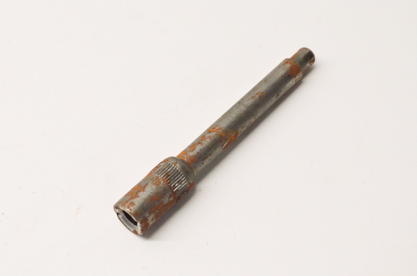 GM 14030534 Door Hinge Pin NOS