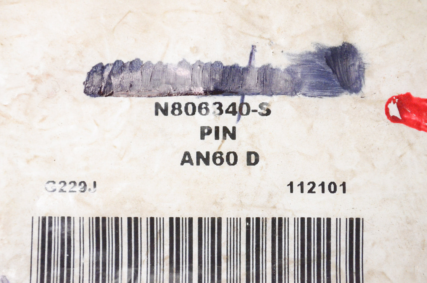 New OEM Ford N806340S Weather Strip Retainer NOS