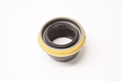 New OEM Ford F6UZ7052A, F65P7052AA Automatic Transmission Extension Housing Seal NOS