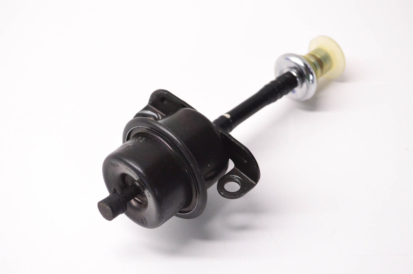 New OEM Ford CM-4647, E6TZ9C968B Fuel Pressure Regulator NOS