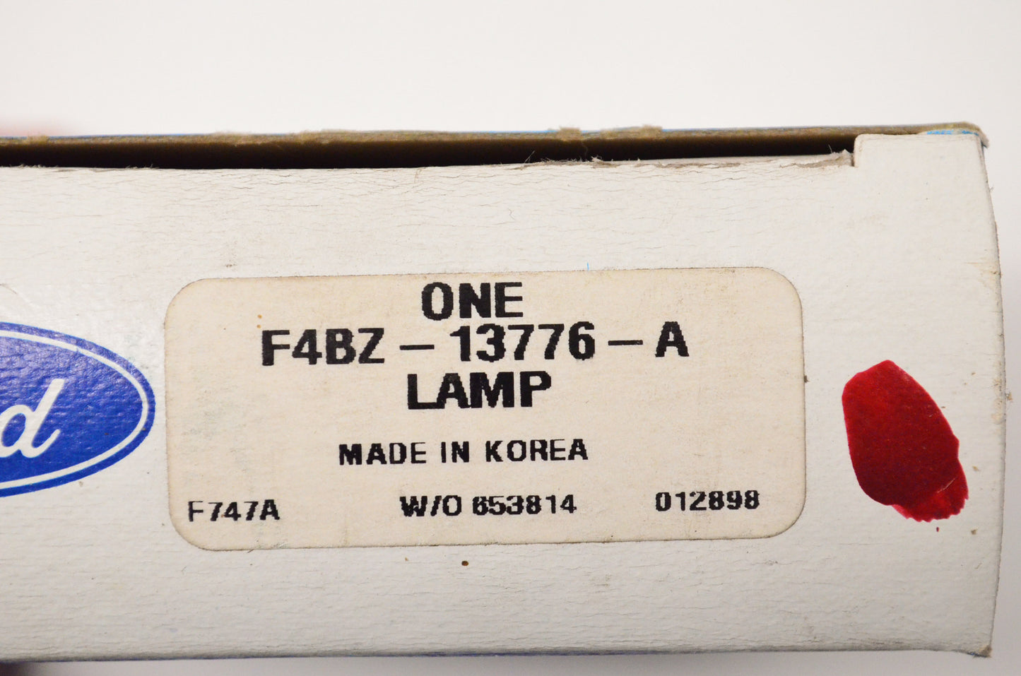 New OEM Ford F4BZ13776A Lamp NOS
