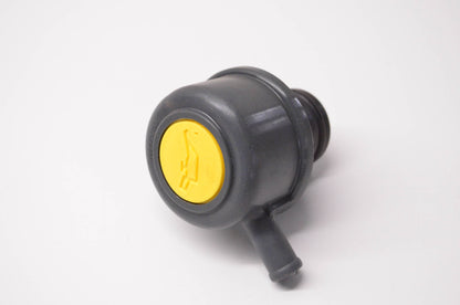 New OEM Ford EC-733, E9RZ6766A Oil Filler Cap NOS