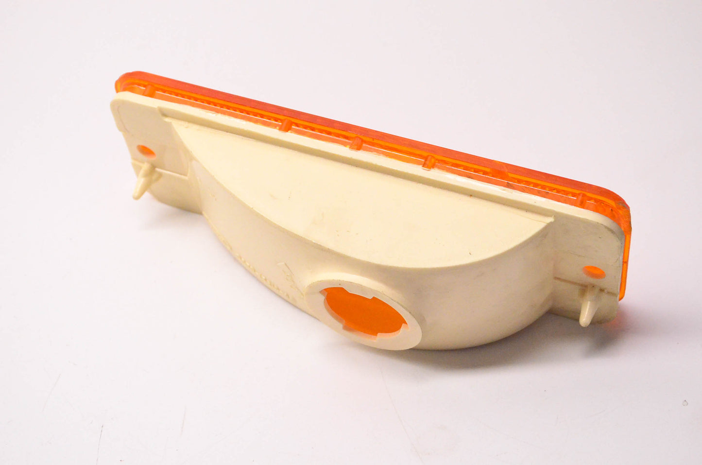 New OEM Ford D5UZ13200A Parking Lamp Lens NOS