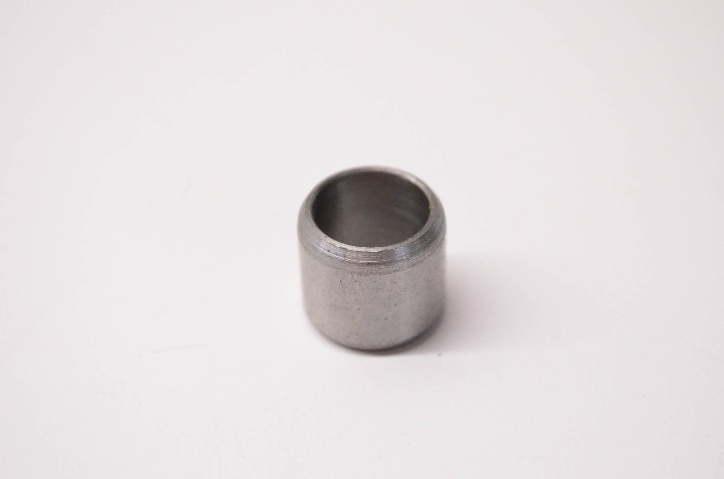 New OEM Ford E6DZ6A008A Dowel NOS