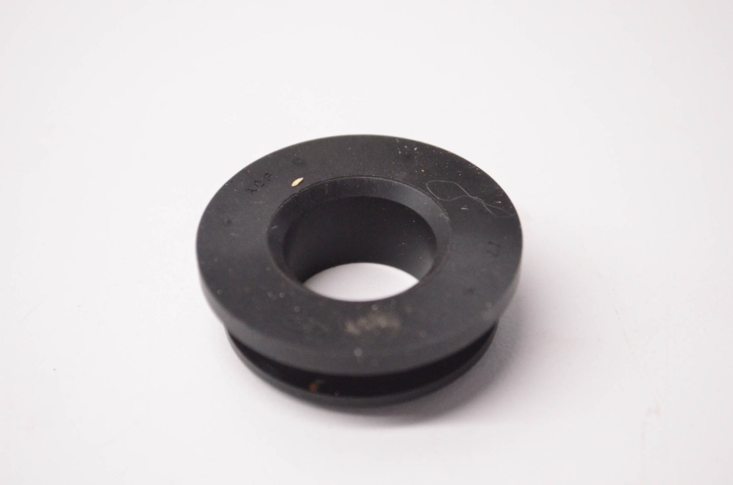 New OEM Ford E7AZ6A892A PCV Valve Grommet NOS