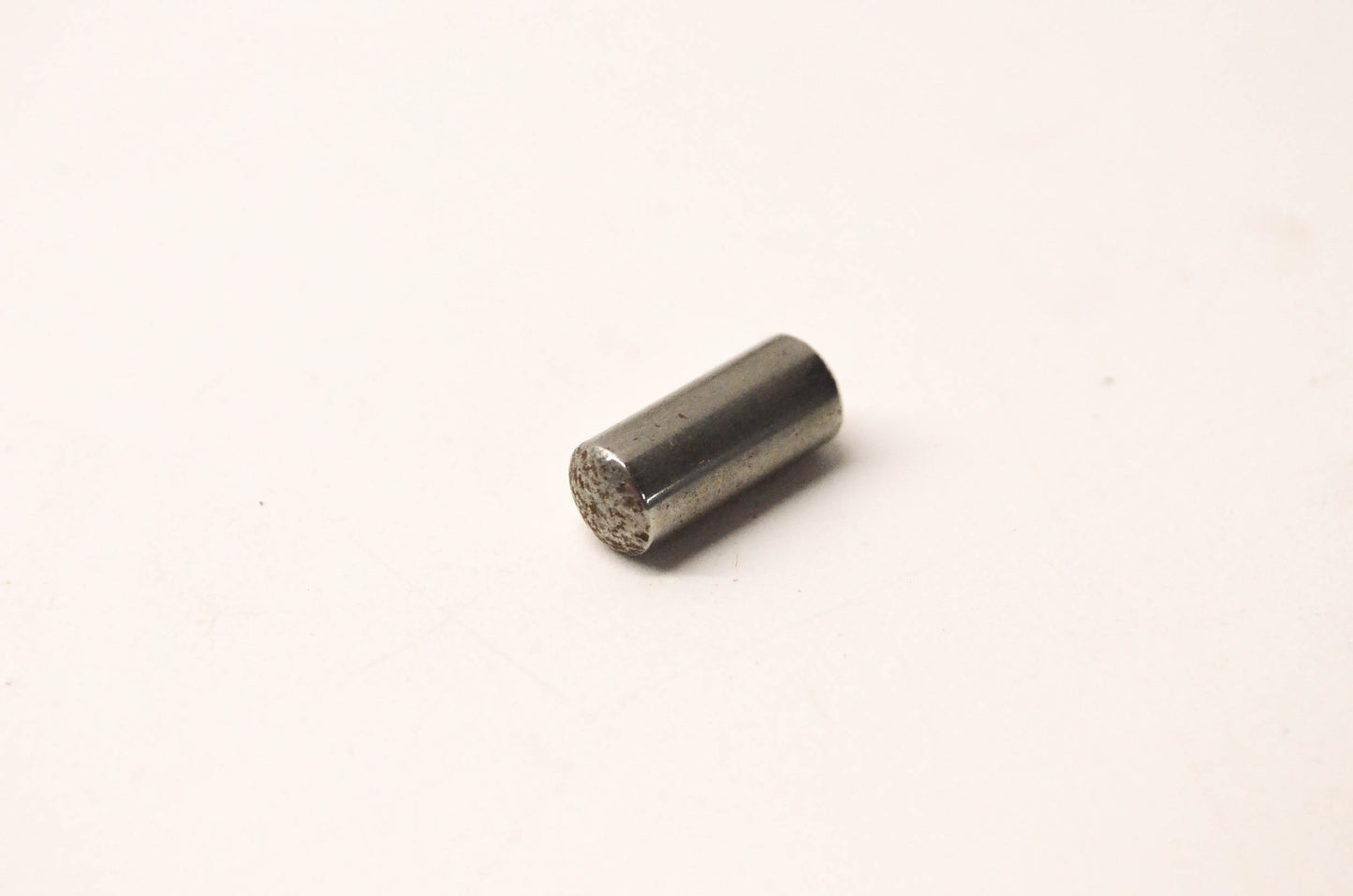 New OEM Ford D2TZ7B125A Trunnion NOS