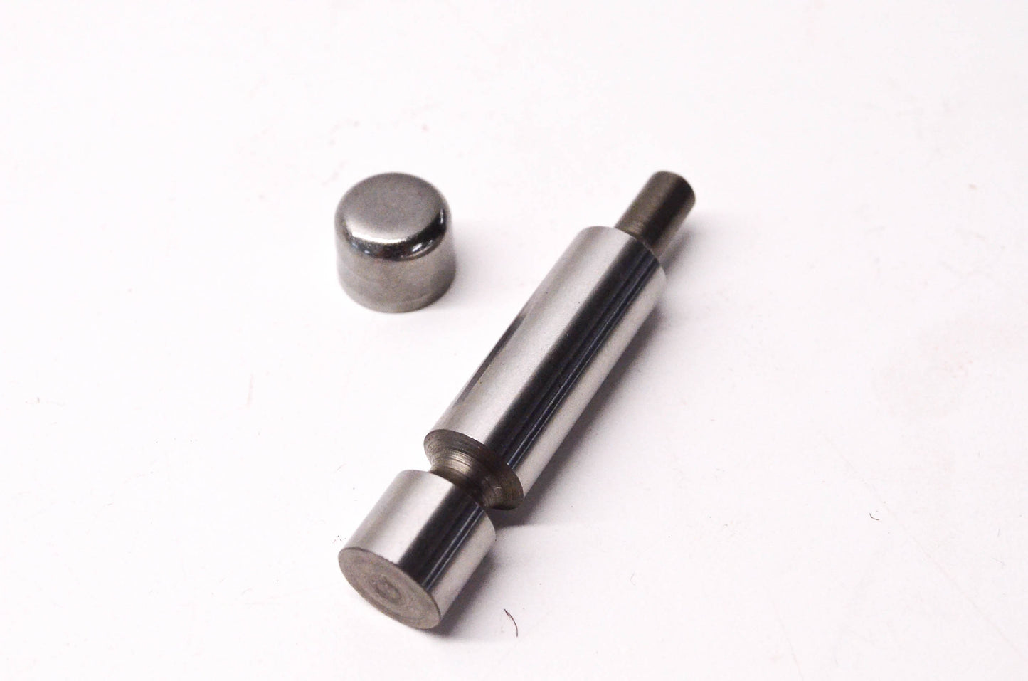 New OEM Ford F4DZ7D071BA Retaining Pin Kit NOS