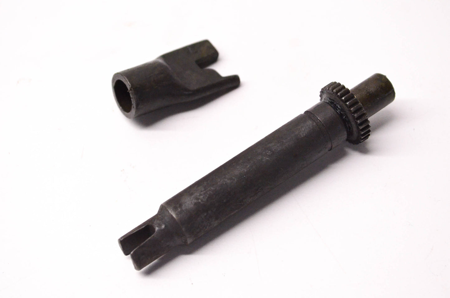 New OEM Ford F23Z2041A Brake Drum Adjusting Screw Kit NOS