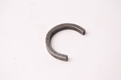 New OEM Ford E3TZ3B457B Shaft Retainer Clip NOS