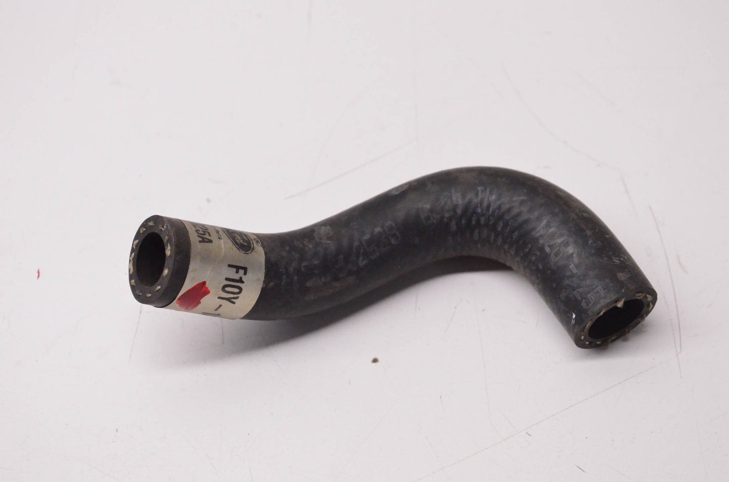 New OEM Ford F1OY18472C HVAC Heater Hose NOS