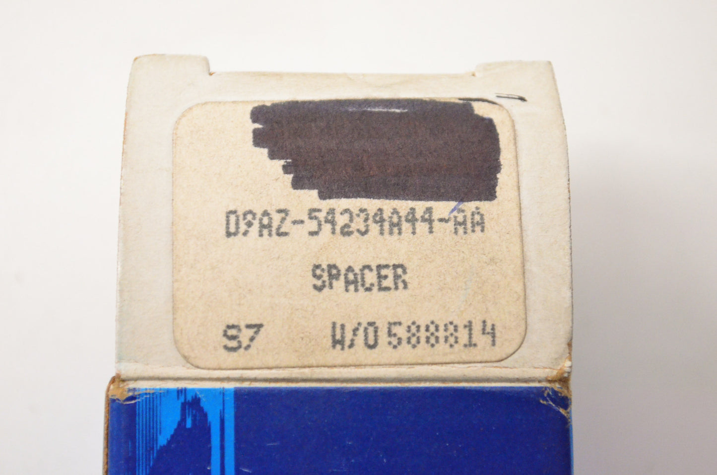 New OEM Ford D9AZ54234A44AA Glass Door Insulator NOS