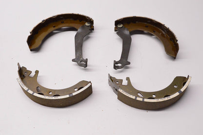 New OEM Ford F5RZ2200A Shoe & Lining Kit NOS
