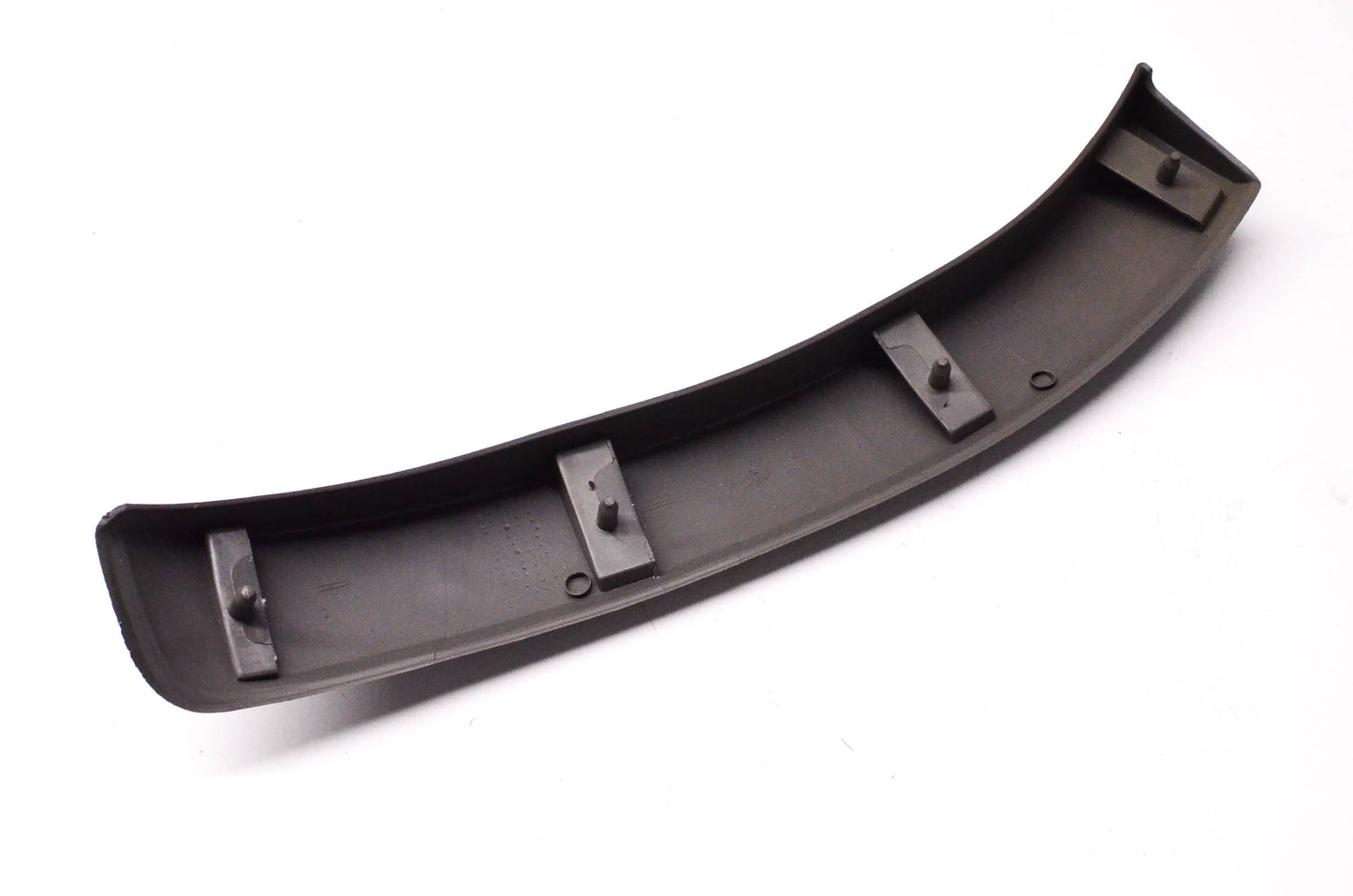 New OEM Ford YL8Z16039AAA Wheel Opening Molding NOS