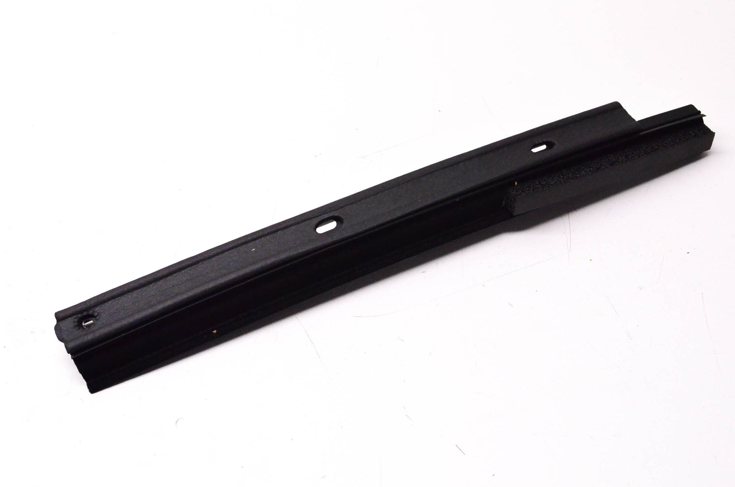 New OEM Ford 1R3Z7651542AA Retainer NOS