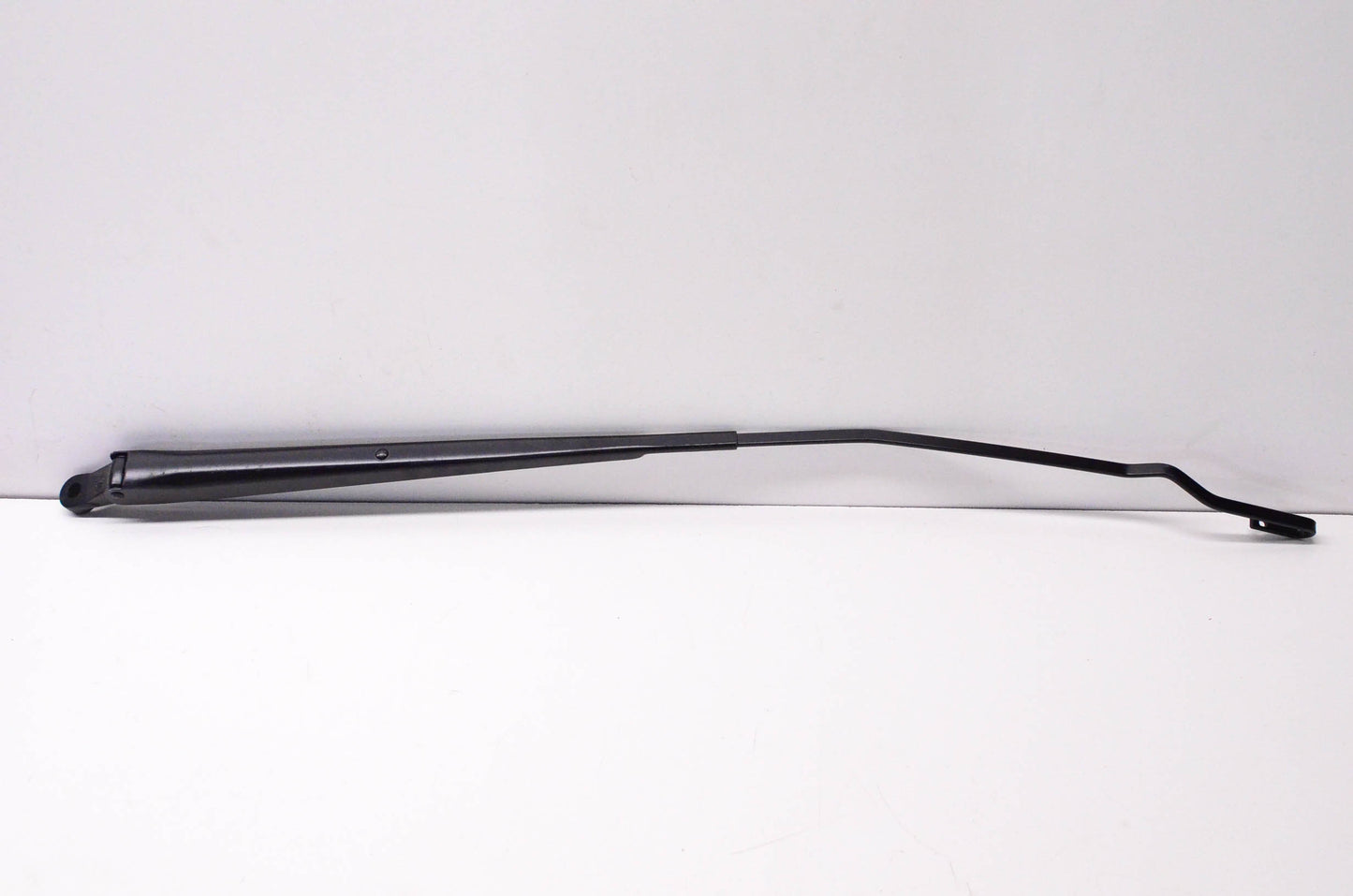 New OEM Ford F68Z17526AA Front Right Windshield Wiper Arm NOS
