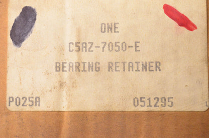 New OEM Ford C5AZ7050E Bearing Retainer NOS