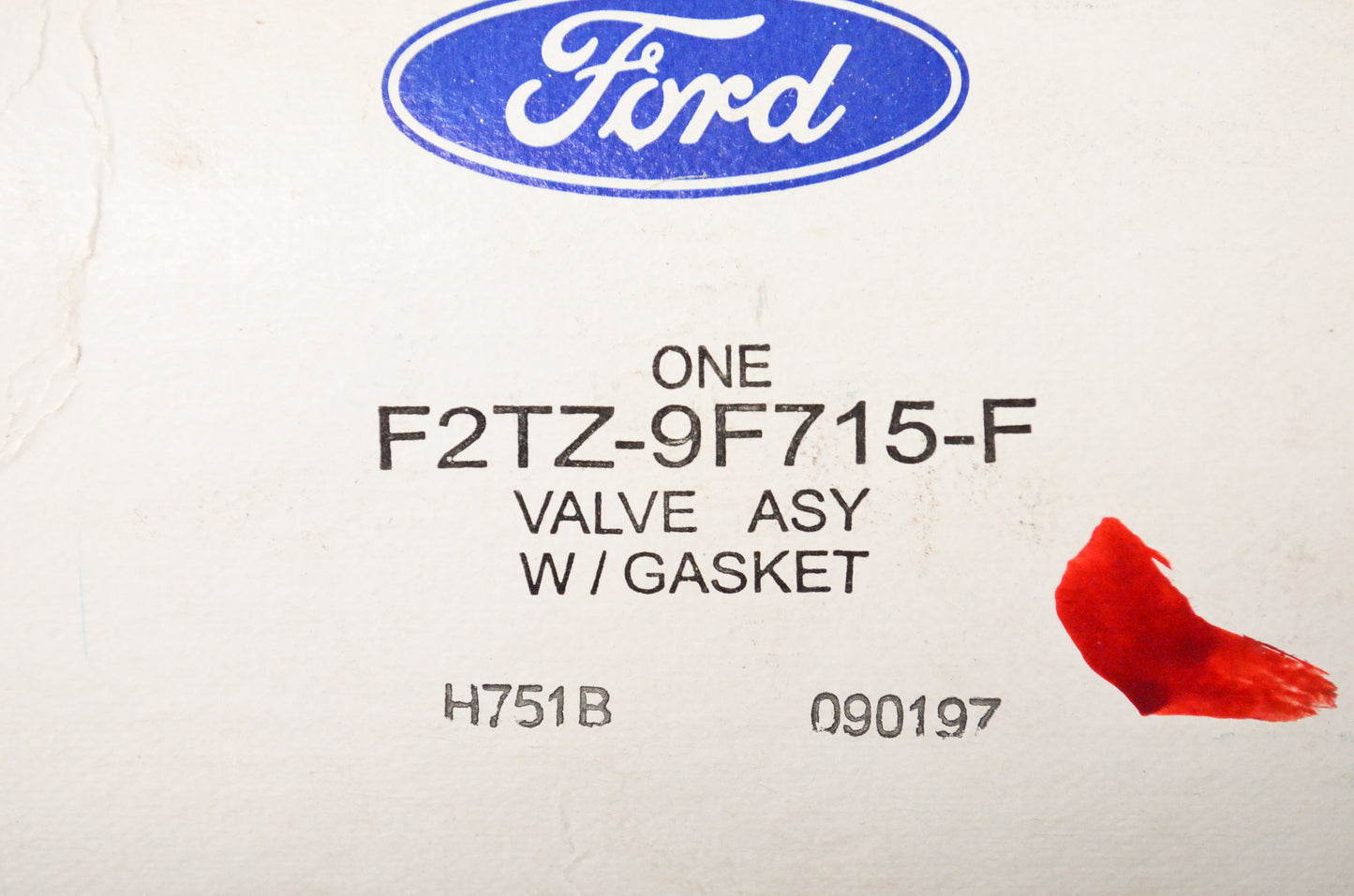 New OEM Ford F2TZ9F715F Idle Air Control Valve W/ Gasket NOS