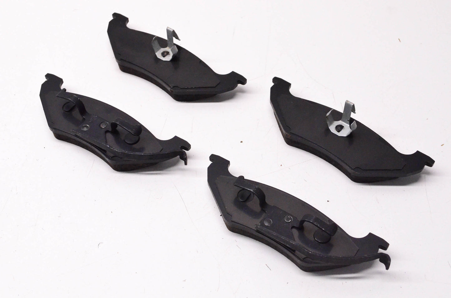 New OEM Ford F5AZ2200DA Shoe & Lining Kit NOS