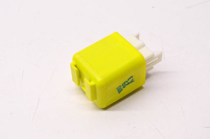 New OEM Ford DYE-593, F02Z12A646B Powertrain Control Module Relay NOS