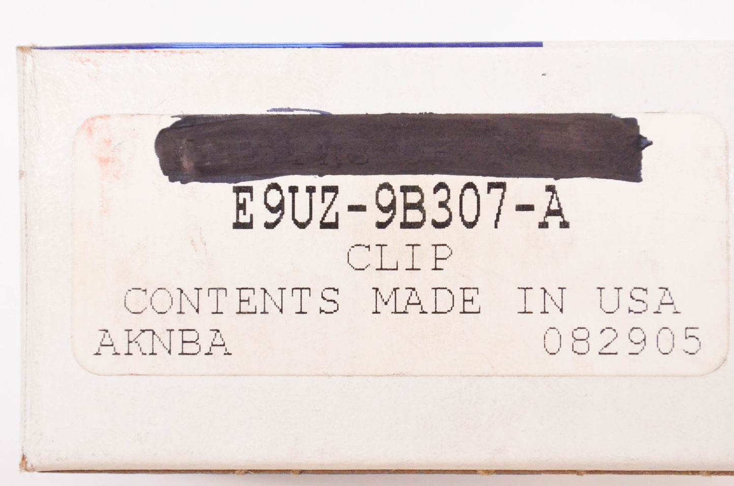 New OEM Ford E9UZ9B307A Fuel Line Clip NOS