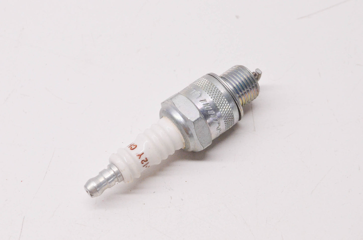 Champion UL-12Y Spark Plug NOS