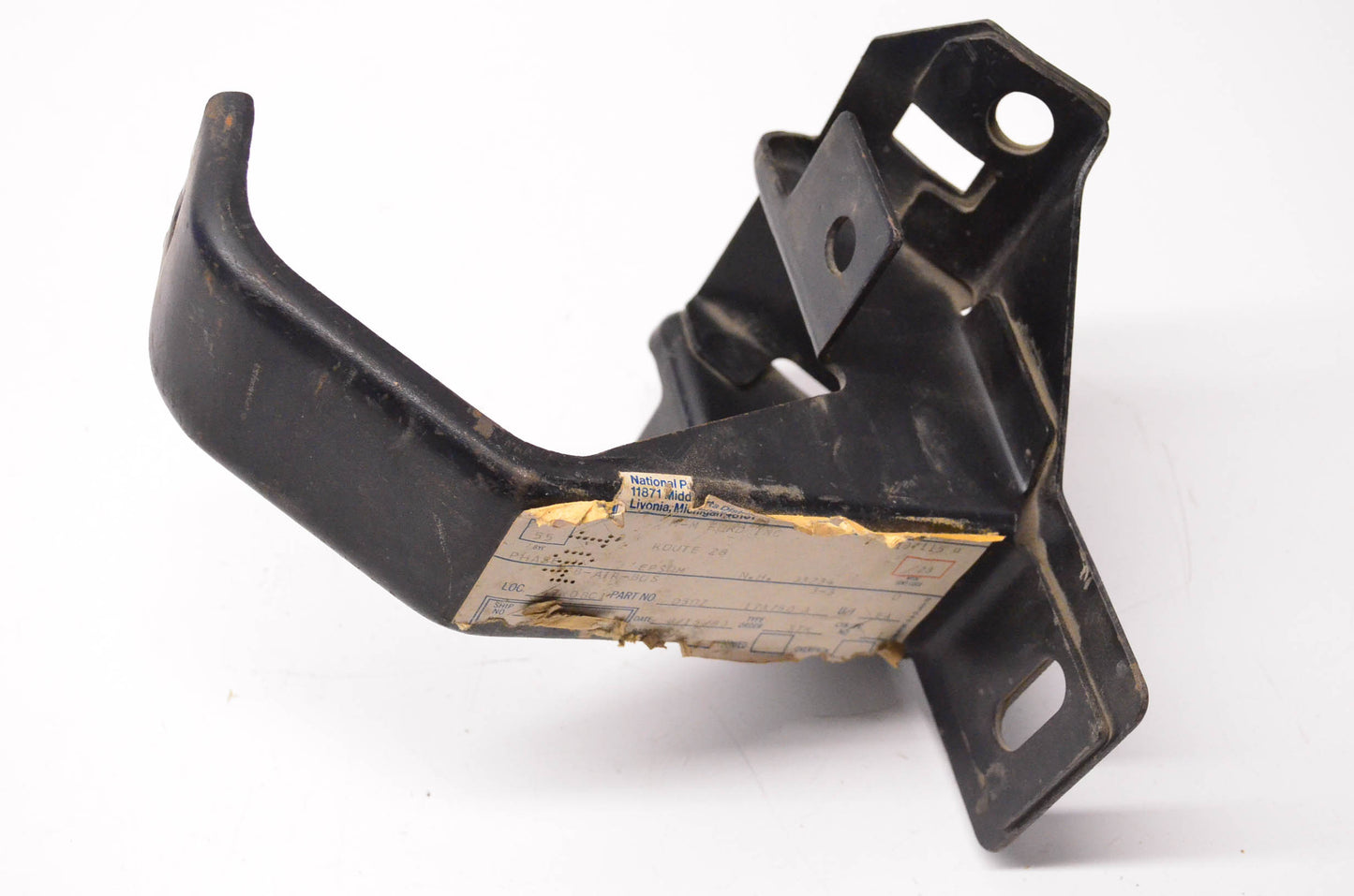 New OEM Ford D3OZ17A750A Rear Inner Bumper Arm NOS