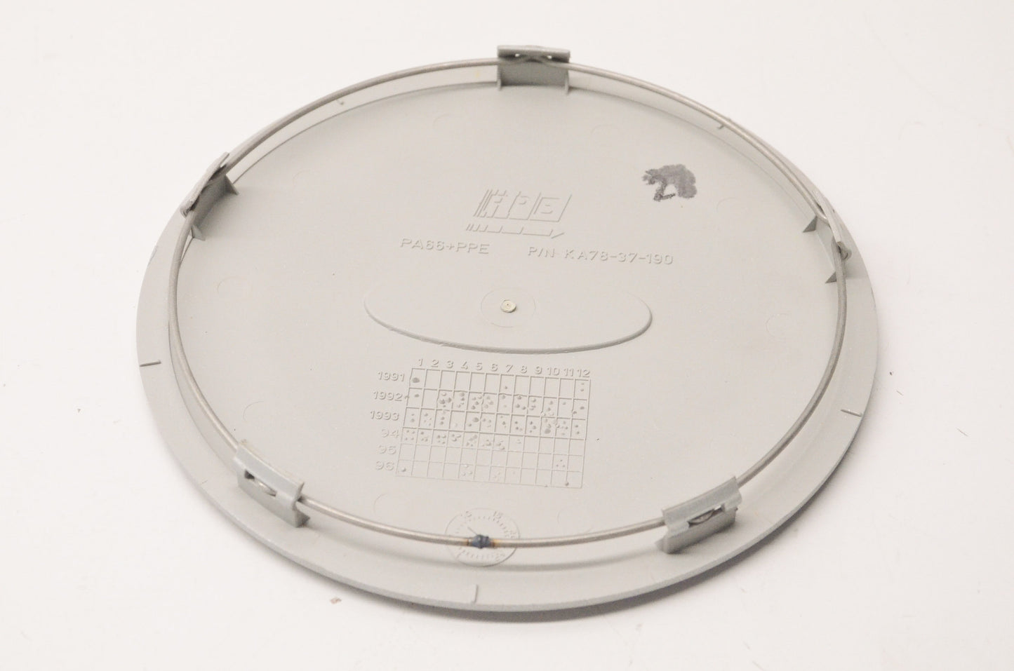 New OEM Ford F32Z1130A Center Hub Cap NOS