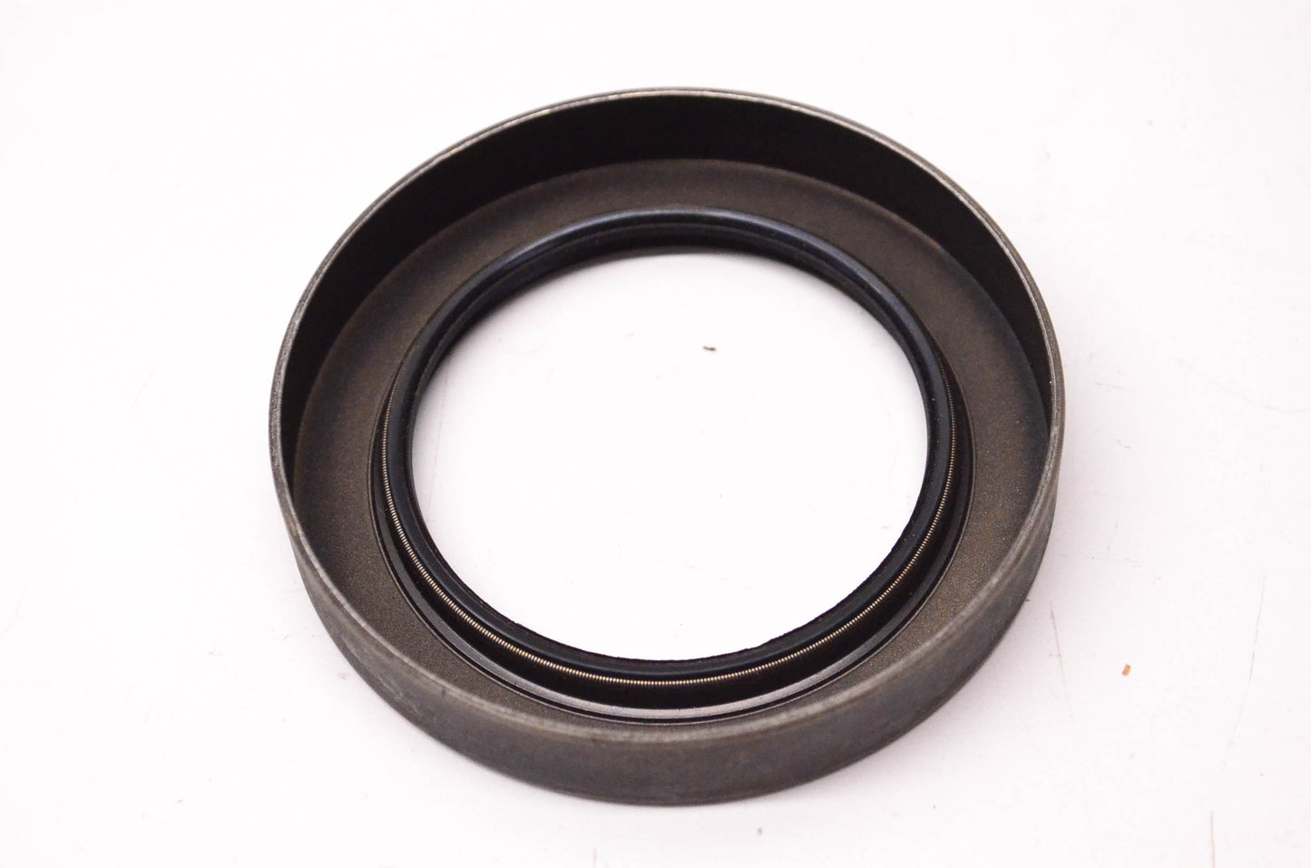 New OEM Ford D3TZ7B215A Oil Seal NOS