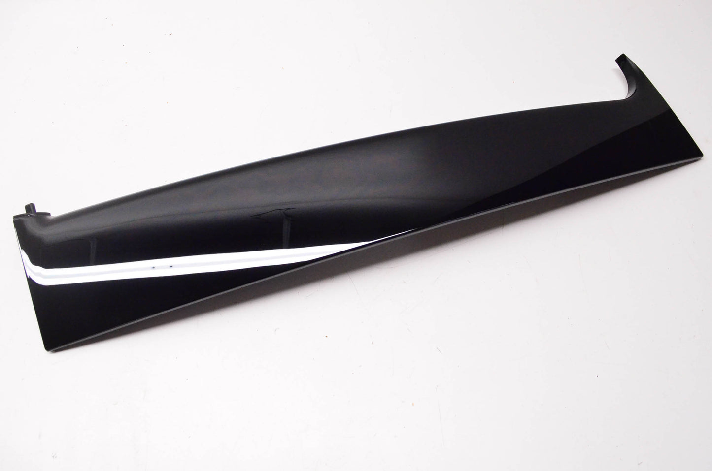 New OEM Ford XF2Z1620555BAA Left Window Molding NOS