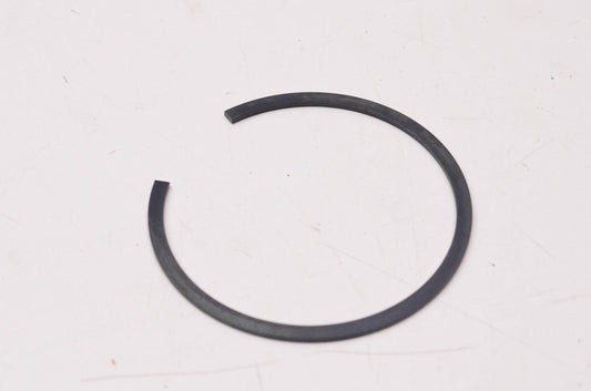New OEM Ford F1FP7G342AA Clutch Snap Ring NOS