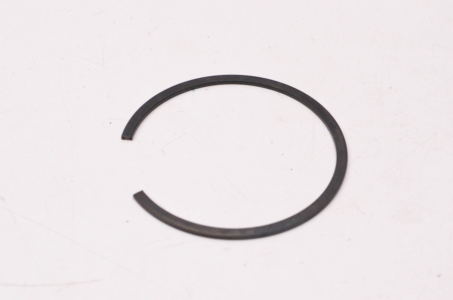 New OEM Ford D522126610000 Snap Ring NOS