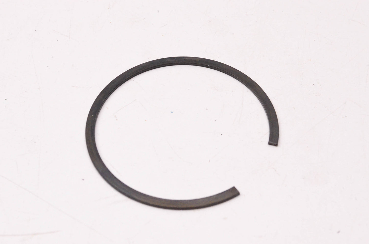 New OEM Ford D522126610000 Snap Ring NOS