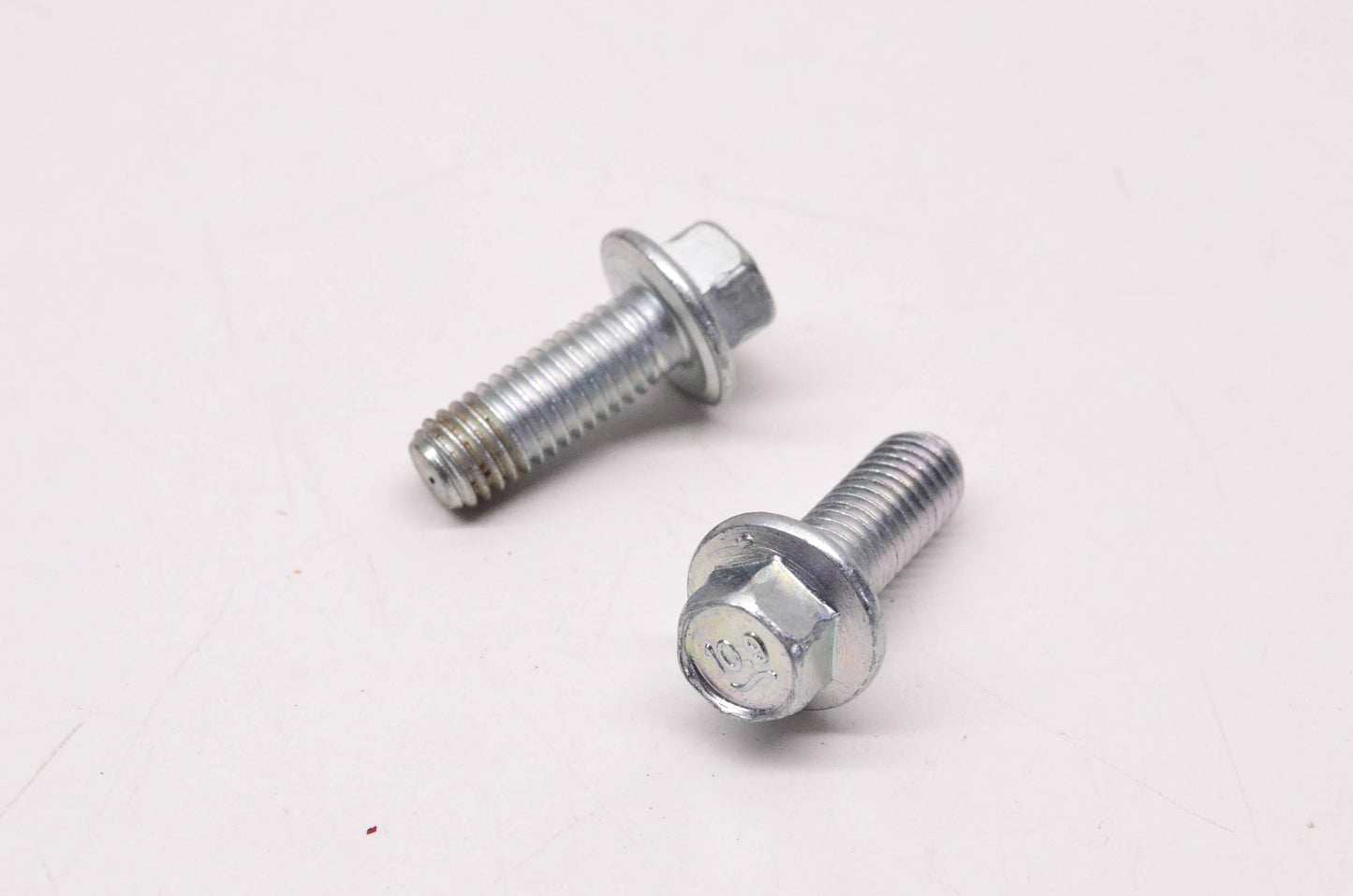 New OEM Ford W790208S900, 5112241 Bolt Qty 2 NOS