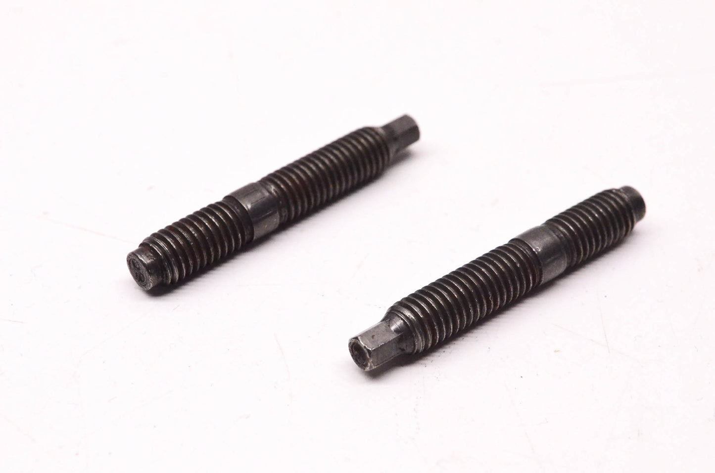 New OEM Ford W712244S300 Stud Qty 2 NOS