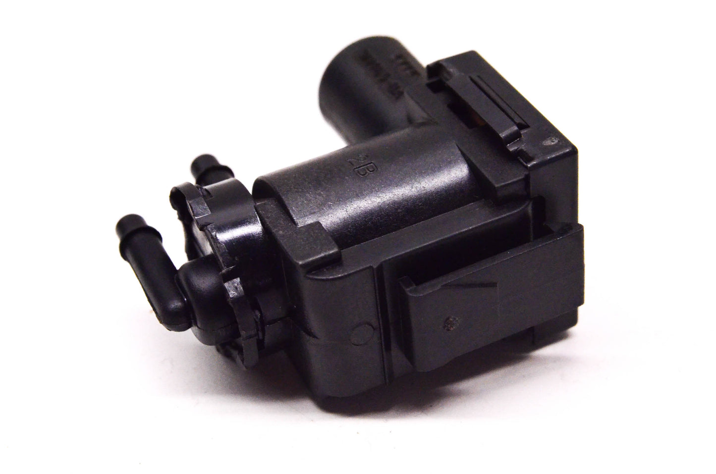 New OEM Ford E7TZ9H465B Solenoid Valve NOS